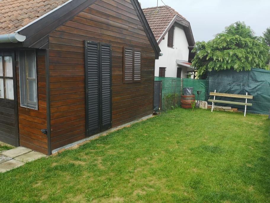 Karos Centrál Apartmanház Zalakaros Exterior foto
